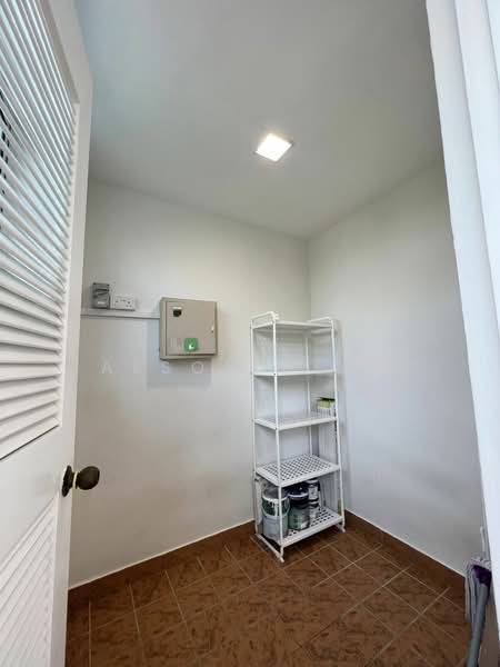 Shelford Regency, 65 Shelford Road, 2 Bedrooms, 990 sqft, Condominium For Sale, by Alson Seah, 25312504 - PropertyGuru.com.sg