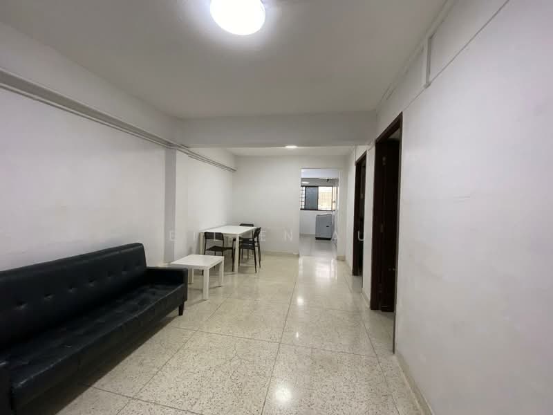 32 Holland Close, 32 Holland Close, Room Rental, 700 sqft, HDB Flat For Rent, by Eileen Au, 25312530 - PropertyGuru.com.sg