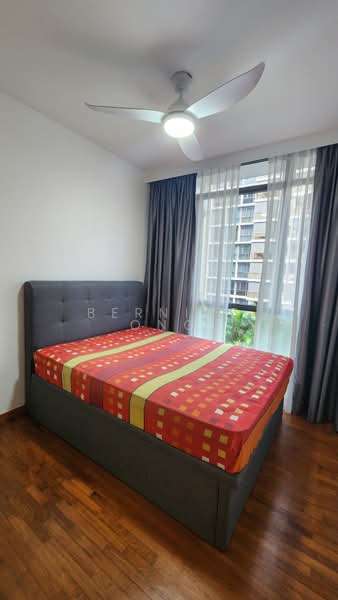 Wandervale, 351 Choa Chu Kang Avenue 3, 3 Bedrooms, 1,098 sqft, Executive Condominium For Rent, by Bernice Ong, 25313009 - Common Room 2 with Queen Storage Bed, Ceiling Fan - PropertyGuru.com.sg