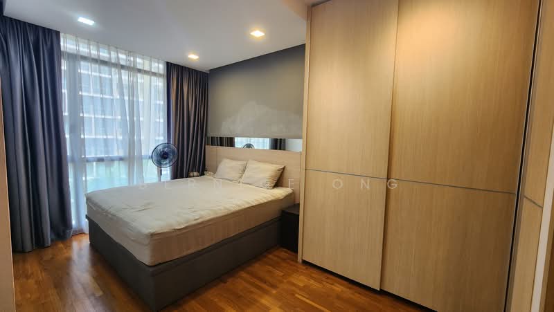 Wandervale, 351 Choa Chu Kang Avenue 3, 3 Bedrooms, 1,098 sqft, Executive Condominium For Rent, by Bernice Ong, 25313009 - Master Bedroom with King Storage Bed - PropertyGuru.com.sg