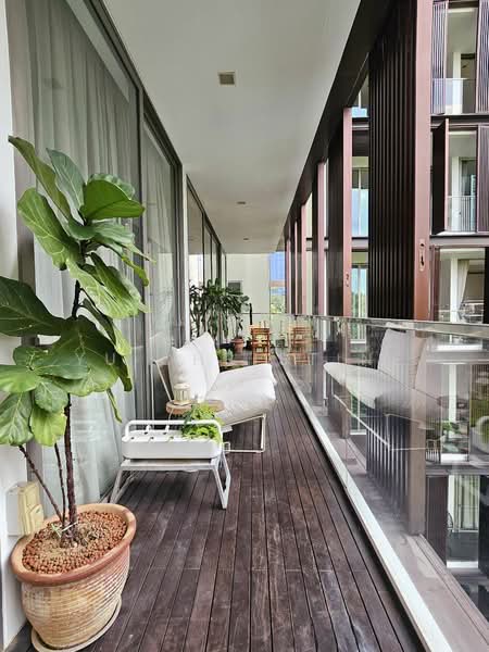 Hilltops, 99 Cairnhill Circle, Orchard / River Valley, 2 Bedrooms, 1,335 sqft, Condominium For Rent, by Yu Christine, 25313919 - PropertyGuru.com.sg