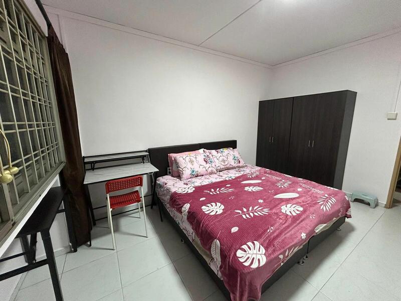 For Rent - 755 Jurong West Street 74