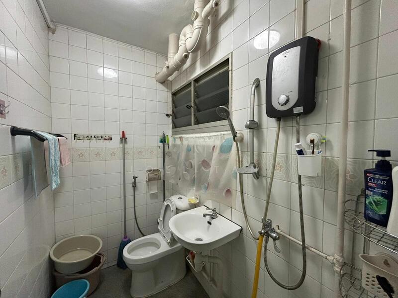 For Rent - 755 Jurong West Street 74