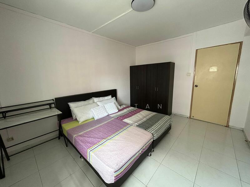 For Rent - 755 Jurong West Street 74