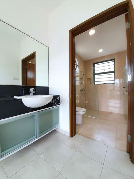 16 King Albert Park, 16 King Albert Park, Tanglin / Holland / Bukit Timah, 4 Bedrooms, 10,225 sqft, Good Class Bungalow For Rent, by John Cheong, 25314079 - PropertyGuru.com.sg