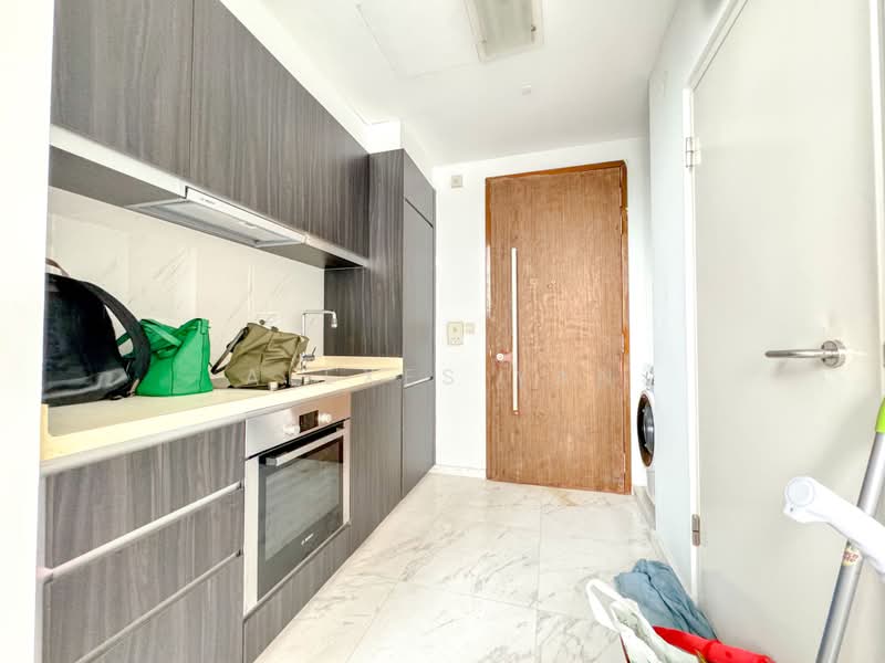 Spottiswoode 18, 18 Spottiswoode Park Road, 2 Bedrooms, 1,098 sqft, Condominium For Rent, by Alexes Yan, 25314176 - PropertyGuru.com.sg