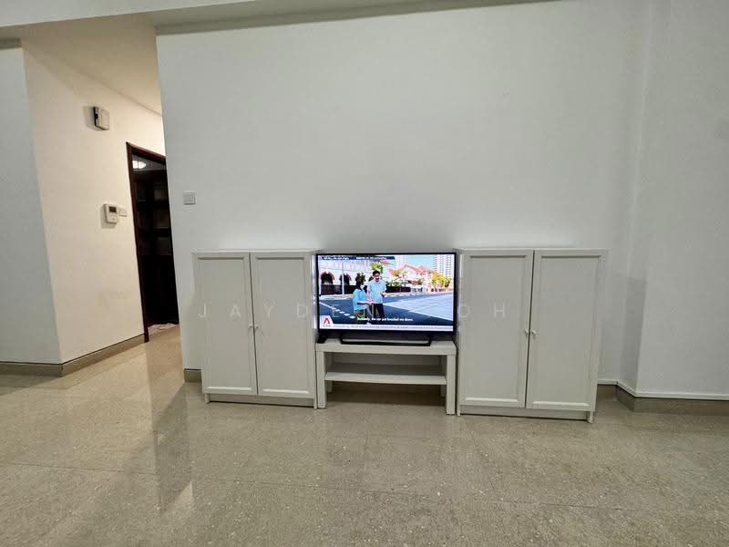 Cavendish Park, 18 Pine Grove, Clementi Park / Upper Bukit Timah, 2 Bedrooms, 926 sqft, Condominium For Rent, by Jayden Toh, 25314184 - Living Room - PropertyGuru.com.sg