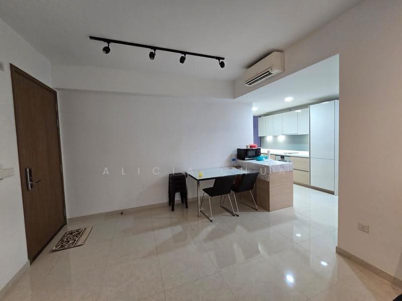 V on Shenton, 5A Shenton Way, Boat Quay / Raffles Place / Marina, 2 Bedrooms, 1,033 sqft, Condominium For Rent, by Alicia Chua, 25314281 - PropertyGuru.com.sg
