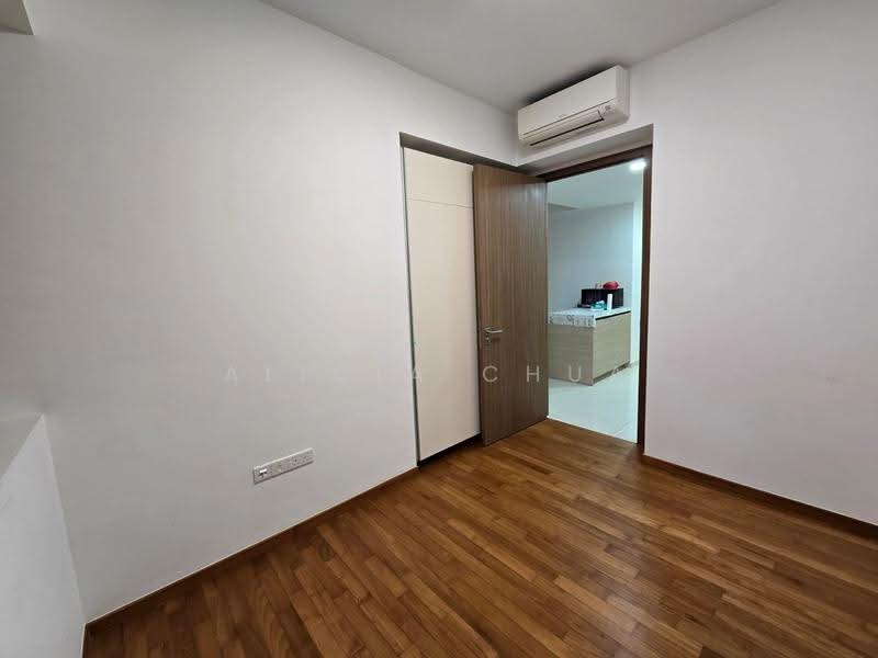 V on Shenton, 5A Shenton Way, Boat Quay / Raffles Place / Marina, 2 Bedrooms, 1,033 sqft, Condominium For Rent, by Alicia Chua, 25314281 - PropertyGuru.com.sg