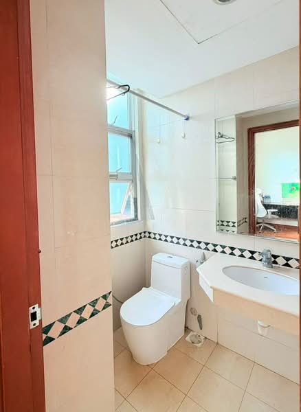 Canberlin Lodge, 69 Lorong 6 Geylang, 5 Bedrooms, 1,163 sqft, Condominium For Sale, by Cliff Xu, 25314378 - PropertyGuru.com.sg