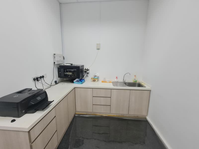 West Connect Building, 10 Buroh Street, 1,733 sqft, Factory / Workshop (B2) For Sale, by Tony Lee, 25314928 - CommercialGuru.com.sg