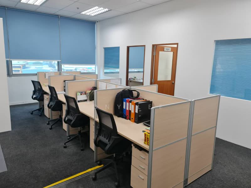 West Connect Building, 10 Buroh Street, 1,733 sqft, Factory / Workshop (B2) For Sale, by Tony Lee, 25314928 - CommercialGuru.com.sg