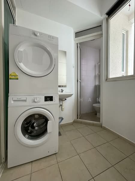 Goldenhill Park Condo, 70 Mei Hwan Drive, 3 Bedrooms, 1,335 sqft, Condominium For Sale, by Jess Chan, 25315253 - PropertyGuru.com.sg