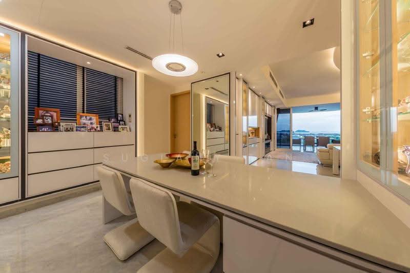 Turquoise, 55 Cove Drive, Harbourfront / Telok Blangah, 3 Bedrooms, 2,153 sqft, Condominium For Rent, by Sugiany Tan, 25315389 - PropertyGuru.com.sg