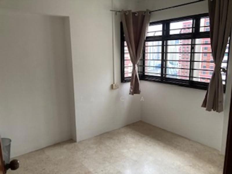 69 Redhill Close, Alexandra / Commonwealth, 3 Bedrooms, 915 sqft, HDB Flat For Rent, by Tay C A, 25316446 - PropertyGuru.com.sg