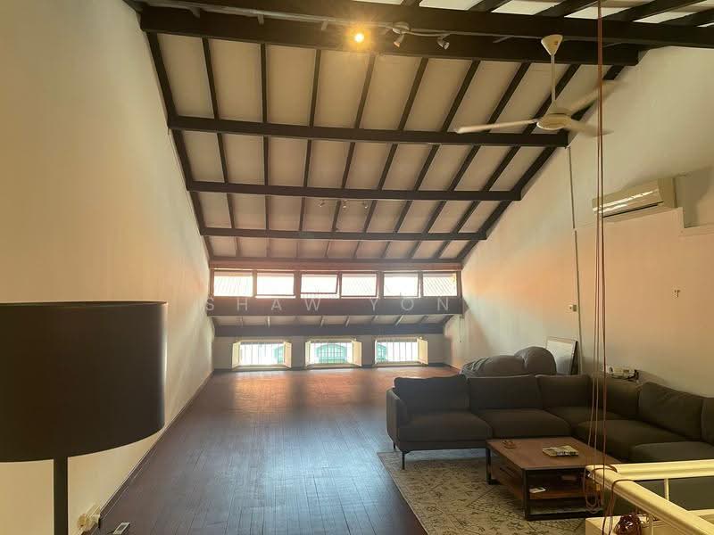 Everton Road Conservation apartment (Walk-Up), Everton Road, Chinatown / Tanjong Pagar, 1 Bedroom, 1,200 sqft, Walk-up Apartment For Rent, by Shaw Yong, 25316747 - PropertyGuru.com.sg