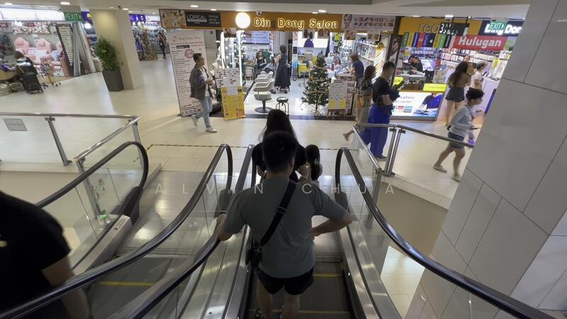Lucky Plaza, 304 Orchard Road, 387 sqft, Mall Shop For Sale, by Alvin Chua, 25317183 - CommercialGuru.com.sg
