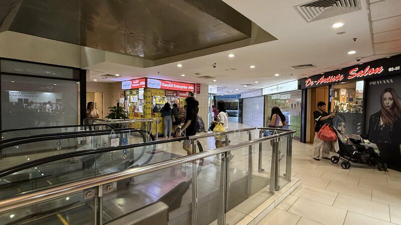 Lucky Plaza, 304 Orchard Road, 387 sqft, Mall Shop For Sale, by Alvin Chua, 25317183 - CommercialGuru.com.sg