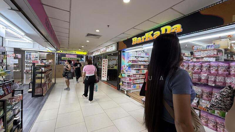 Lucky Plaza, 304 Orchard Road, 387 sqft, Mall Shop For Sale, by Alvin Chua, 25317183 - CommercialGuru.com.sg