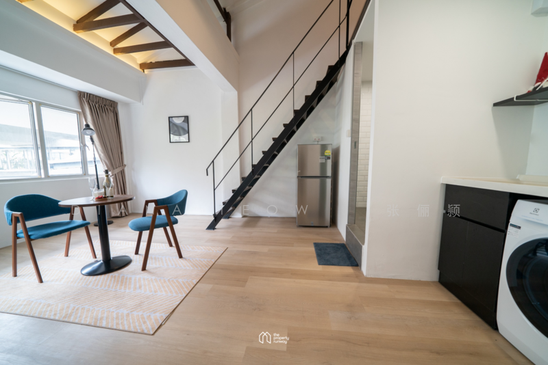 For Rent - Studio for Rent at Pasir Panjang Road- Walk Up Apartment