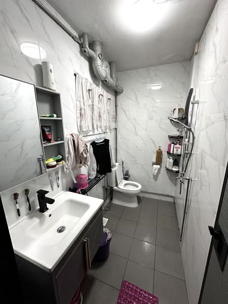 104B Ang Mo Kio Street 11, 104B Ang Mo Kio Street 11, Room Rental, 139 sqft, HDB Flat For Rent, by Ben Koh, 25317322 - PropertyGuru.com.sg