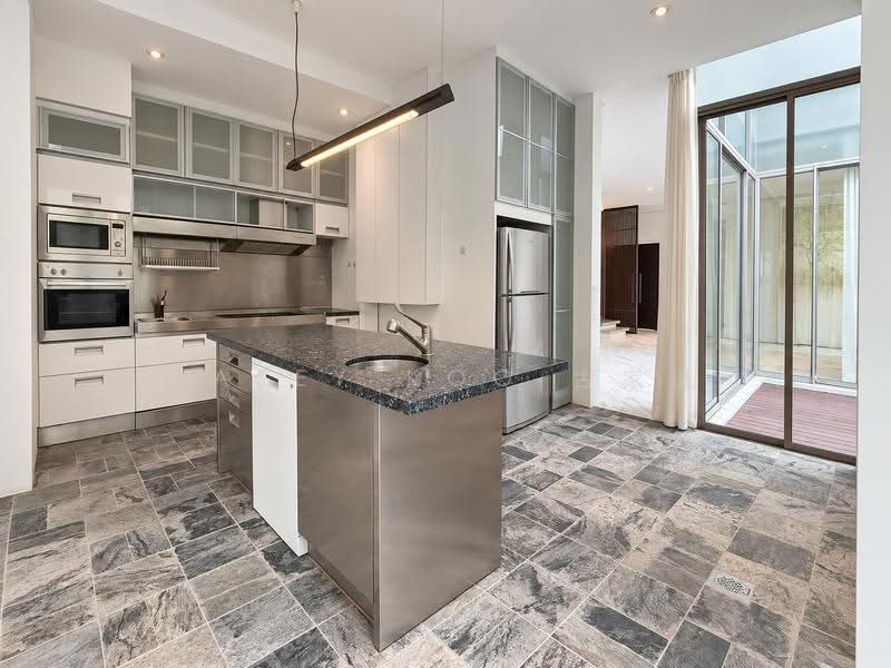 The Mondrian, Hindhede Place, Clementi Park / Upper Bukit Timah, 4 Bedrooms, 2,837 sqft, Semi-Detached House For Rent, by Casey Koo 古家进, 25317399 - Kitchen - PropertyGuru.com.sg