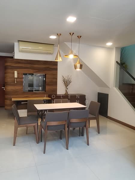 Seletar Springs Condominium, 106 Gerald Drive, 4 Bedrooms, 2,239 sqft, Condominium For Rent, by Jolene Chiang, 25317576 - Dining Room - PropertyGuru.com.sg
