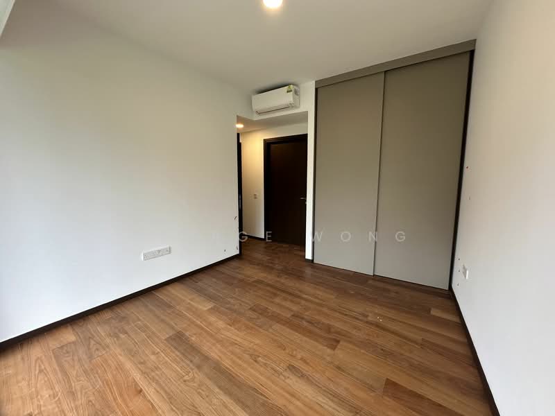 For Rent - One Pearl Bank