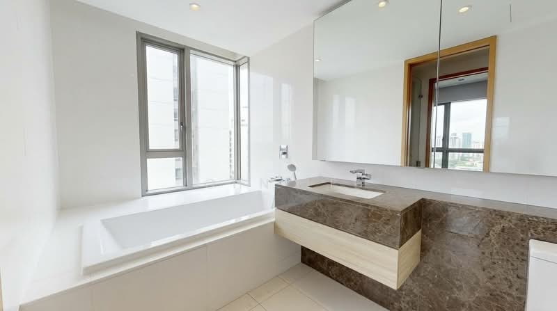 Concourse Skyline, 296 Beach Road, 3 Bedrooms, 1,668 sqft, Condominium For Sale, by John Lee, 25318371 - PropertyGuru.com.sg