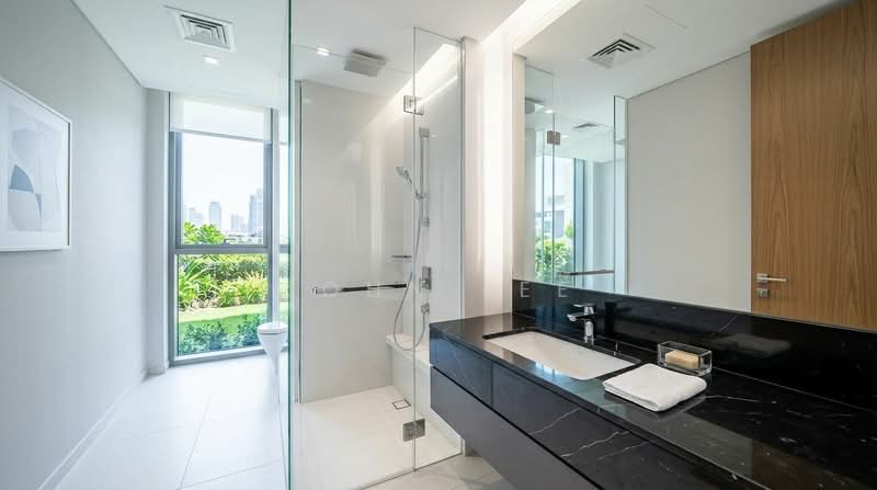 Concourse Skyline, 296 Beach Road, 4 Bedrooms, 2,648 sqft, Condominium For Sale, by John Lee, 25318411 - PropertyGuru.com.sg