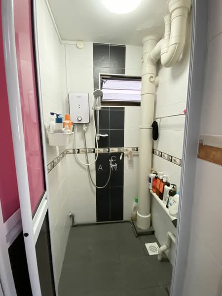 20 Dover Crescent, 20 Dover Crescent, 2 Bedrooms, 700 sqft, HDB Flat For Rent, by Tan Chea Yang, 25318924 - PropertyGuru.com.sg