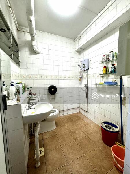 For Rent - 4C Saint George's Lane