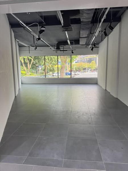 Queensway Shopping Centre, 1 Queensway, Alexandra / Commonwealth, 538 sqft, Mall Shop For Rent, by Jane Ee, 25319885 - CommercialGuru.com.sg