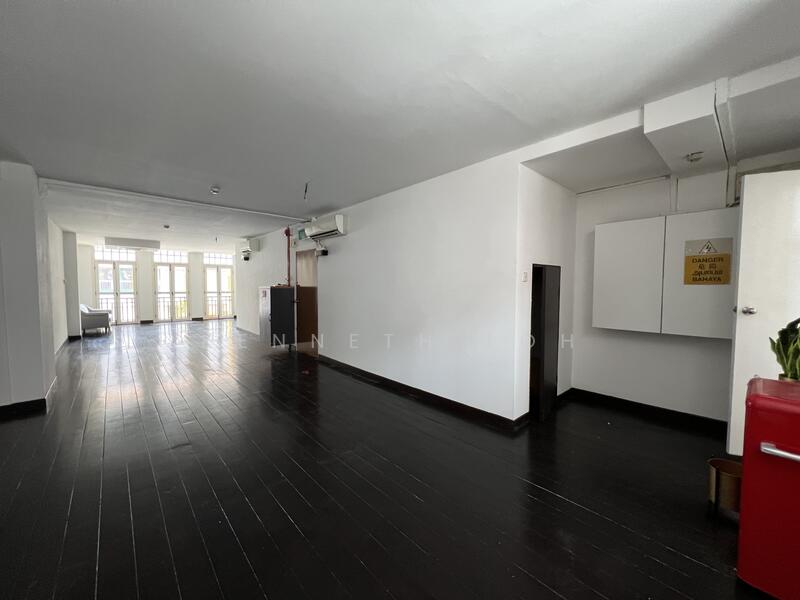 Kreta Ayer Shophouse (Retail/Office), Kreta Ayer, Chinatown / Tanjong Pagar, 1,300 sqft, Office For Rent, by Kenneth Loh, 25320189 - CommercialGuru.com.sg