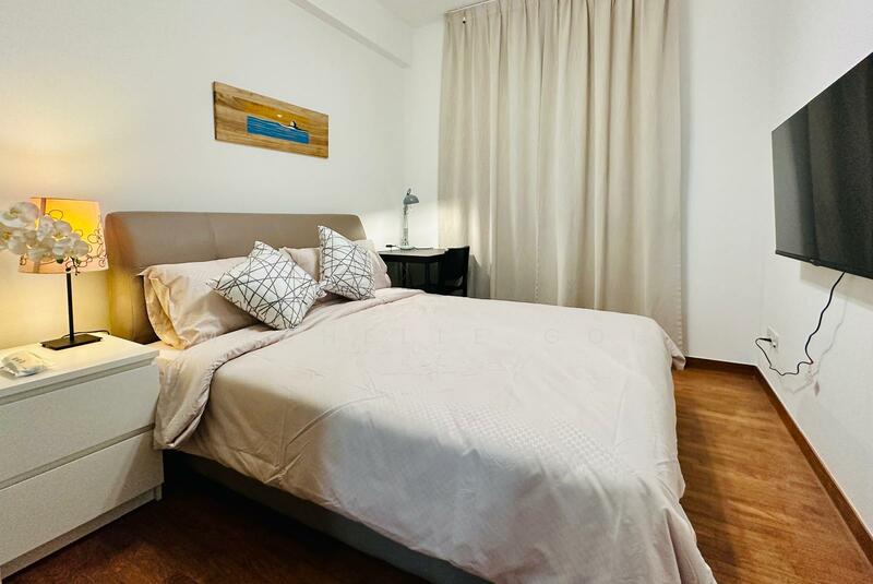 For Rent - The Lakeshore