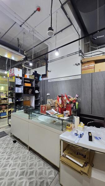 City Gate, 371 Beach Road, 420 sqft, Mall Shop For Sale, by Kris Chan, 25320511 - CommercialGuru.com.sg