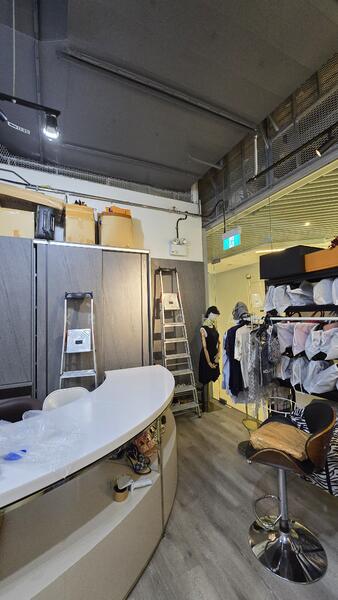 City Gate, 371 Beach Road, 420 sqft, Mall Shop For Sale, by Kris Chan, 25320511 - CommercialGuru.com.sg