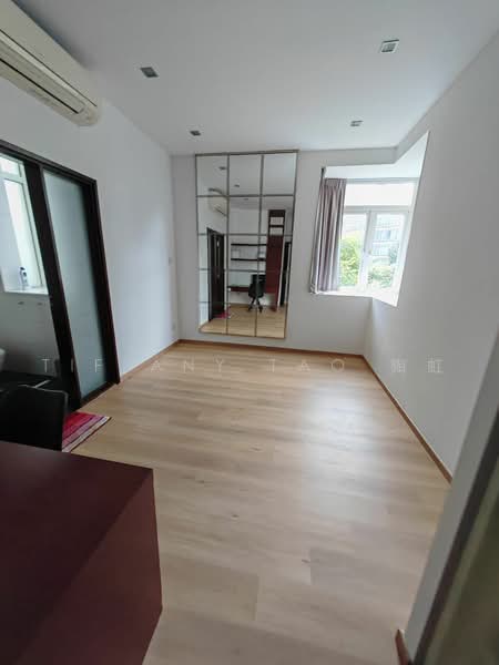 Robertson 100, 100 Robertson Quay, 2 Bedrooms, 893 sqft, Apartment For Rent, by Tiffany Tao 陶虹, 25320744 - PropertyGuru.com.sg