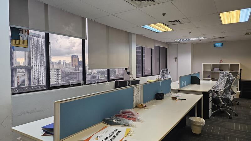 International Plaza, 10 Anson Road, 2,357 sqft, Office For Sale, by Germaine Tan, 25320832 - CommercialGuru.com.sg