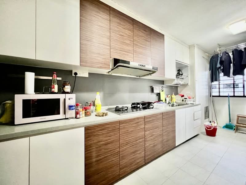 236 Bukit Batok East Avenue 5, 236 Bukit Batok East Avenue 5, 3 Bedrooms, 1,302 sqft, HDB Flat For Sale, by Eugen Tan, 25321129 - PropertyGuru.com.sg