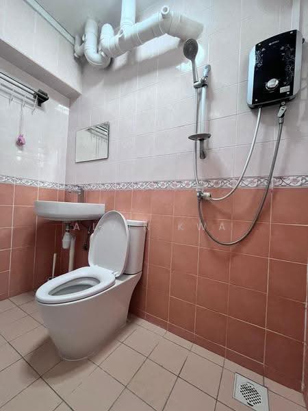 260A Sengkang East Way, 260A Sengkang East Way, Hougang / Punggol / Sengkang, 3 Bedrooms, 968 sqft, HDB Flat For Rent, by Alvin Kwa, 25322060 - PropertyGuru.com.sg