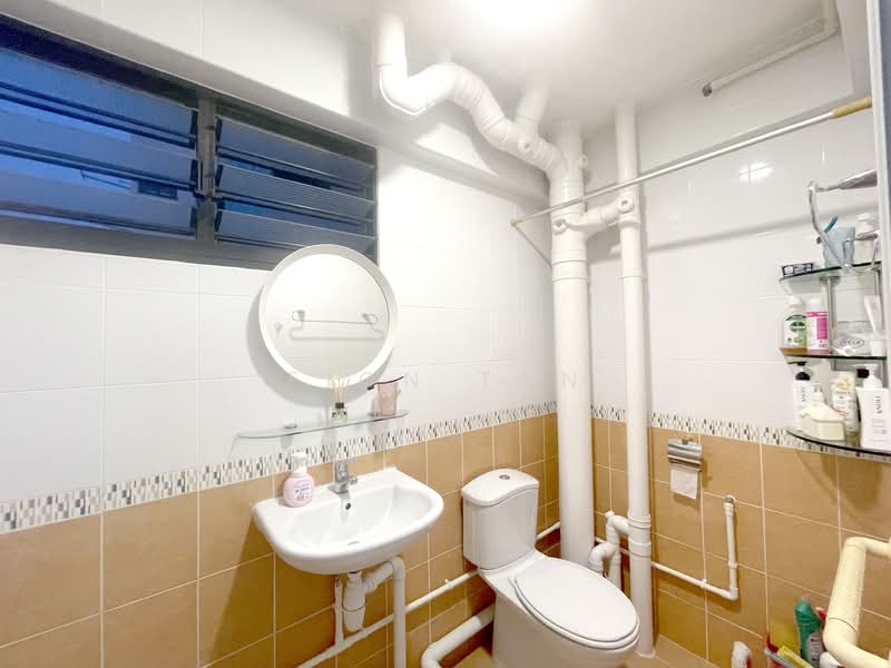 254 Bukit Batok East Avenue 4, 254 Bukit Batok East Avenue 4, Room Rental, 200 sqft, HDB Flat For Rent, by Fion Tan, 25322078 - PropertyGuru.com.sg