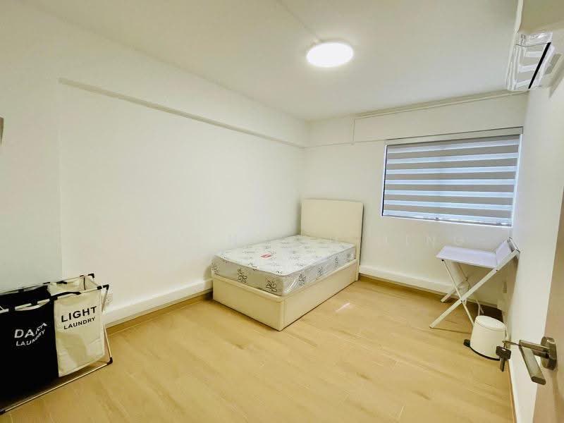 182 Bukit Batok West Avenue 8, 182 Bukit Batok West Avenue 8, Dairy Farm / Bukit Panjang / Choa Chu Kang, Room Rental, 118 sqft, HDB Flat For Rent, by Teddy Ng Yu Ming, 25322101 - PropertyGuru.com.sg