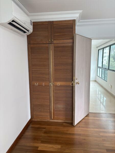 For Rent - 7 Claymore