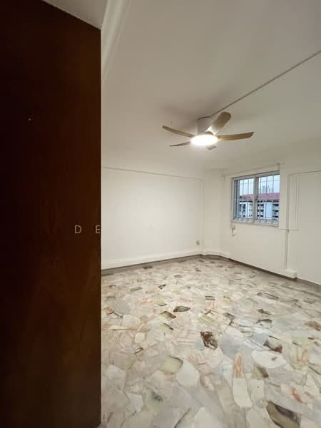 257 Jurong East Street 24, 257 Jurong East Street 24, Room Rental, 100 sqft, HDB Flat For Rent, by Delia Woo Pei Yin, 25323383 - PropertyGuru.com.sg