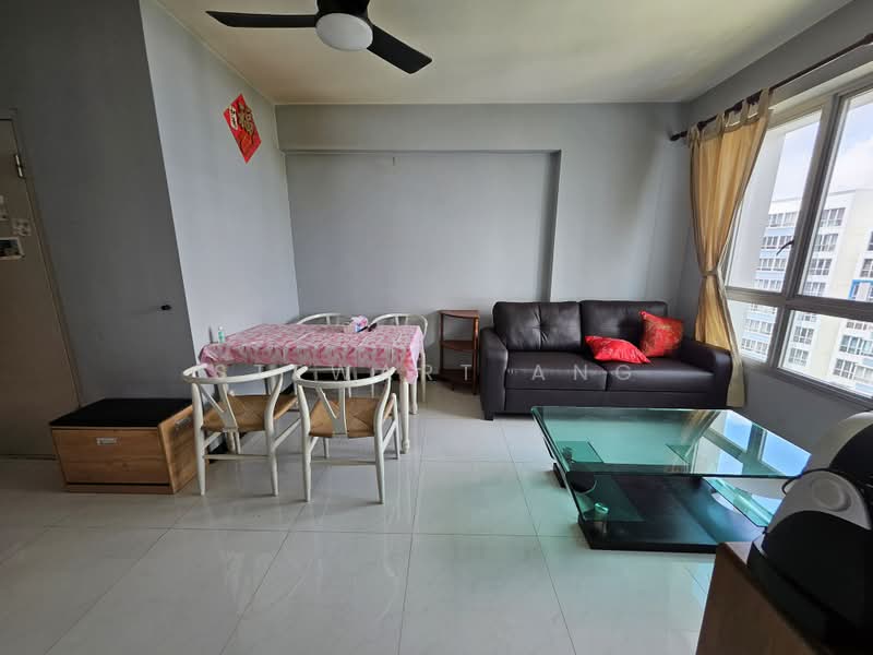 573A Woodlands Glen, 573A Woodlands Drive 16, 2 Bedrooms, 732 sqft, HDB Flat For Rent, by Stewart Ang, 25323461 - PropertyGuru.com.sg