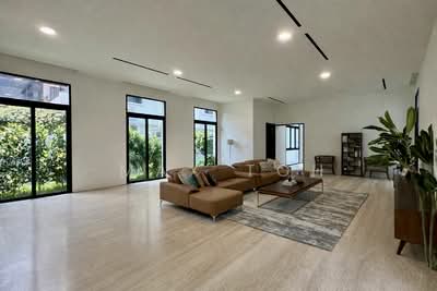 For Sale - ⭐️⭐️LANDED7772 @ D10 BRAND NEW 3 STOREY DETACHED WITH BASEMENT