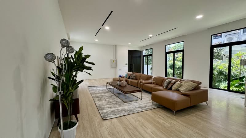 ⭐️⭐️LANDED7772 @ D10 BRAND NEW 3 STOREY DETACHED WITH BASEMENT Detached House For Sale at S$ 19,800,000 | PropertyGuru Singapore