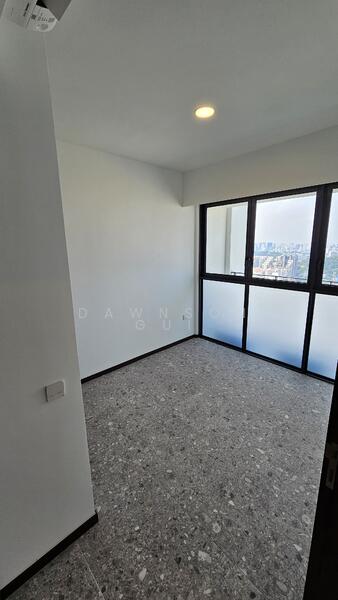 One Pearl Bank, 1 Pearl Bank, 1 Bedroom, 560 sqft, Condominium For Sale, by Dawnson Gui, 25323588 - Spacious Bedroom that fits a King Size Bed - PropertyGuru.com.sg