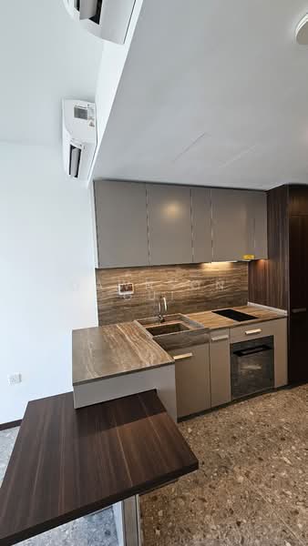 One Pearl Bank, 1 Pearl Bank, 1 Bedroom, 560 sqft, Condominium For Sale, by Dawnson Gui, 25323588 - PropertyGuru.com.sg